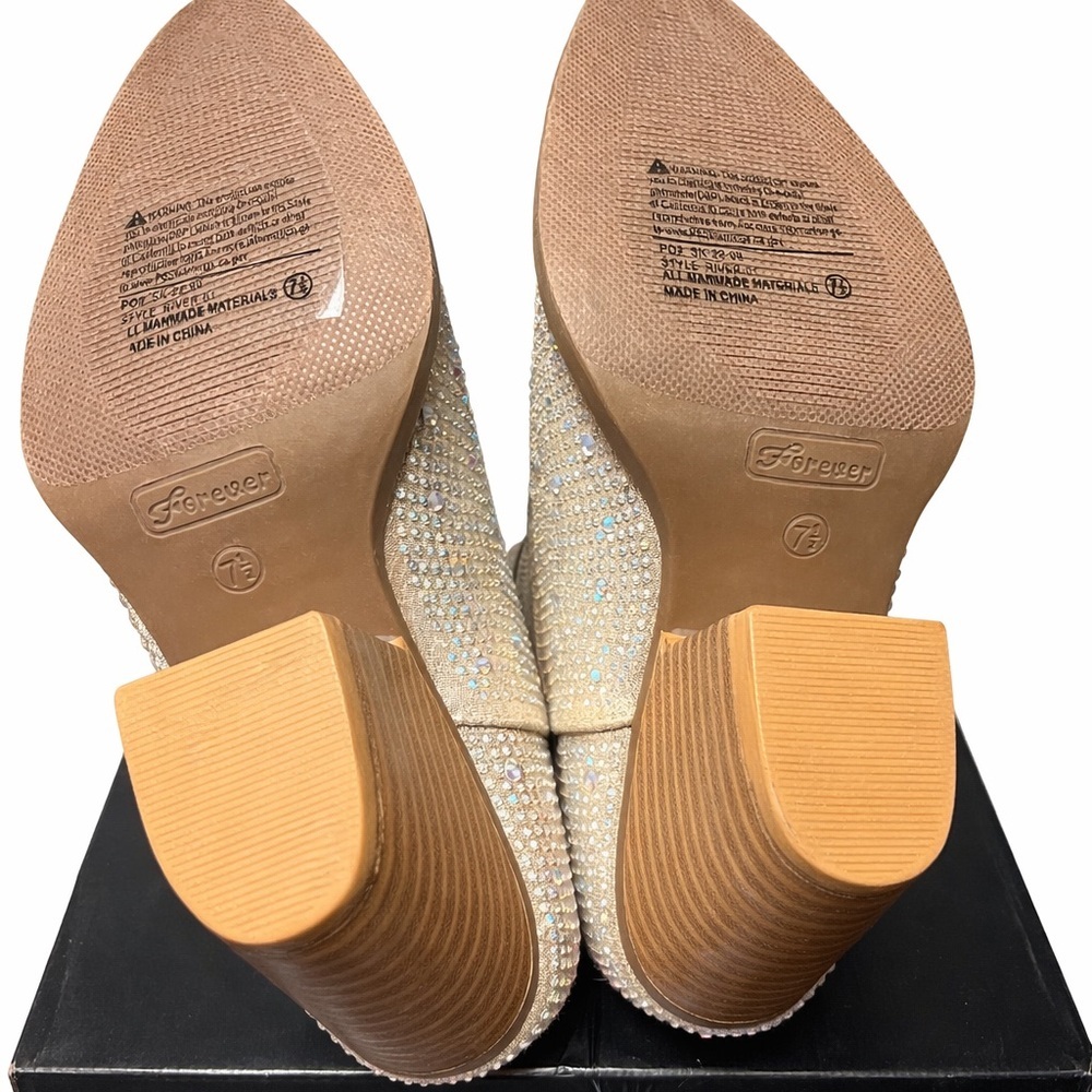Champagne Rhinestone Western Style Ankle Boots Size 7.5 New In Box - Picture 5 of 5